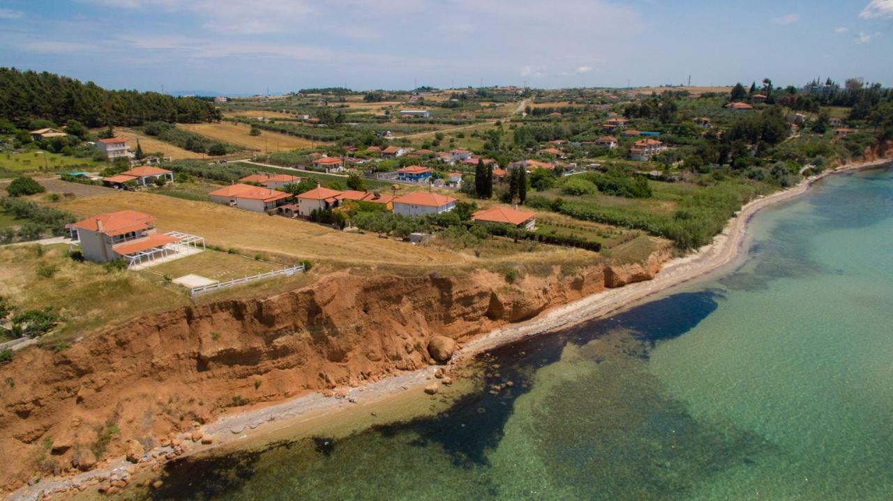Magnificent Seascape Villa On A Secluded Beach Nea Moudania Buitenkant foto